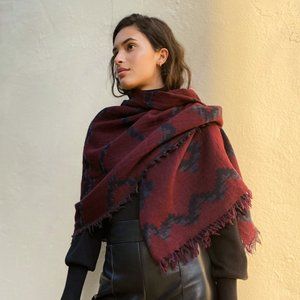 NWOT Aritzia Diamond Mosaic Blanket Scarf OBO